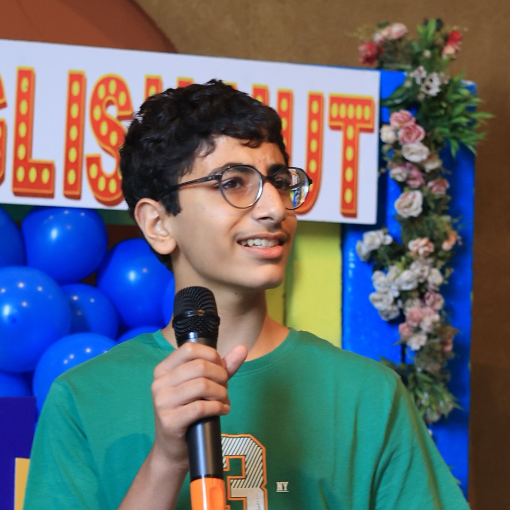 B1 Level student presenting at Shavy's English Hut